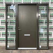 FRONT DOOR WITH SIDELIGHTS